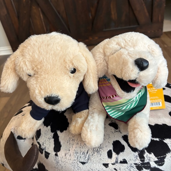 Emma and Ellie The Cuddle Collab by Target Plush Golden Retriever Dog Pair - Picture 4 of 13